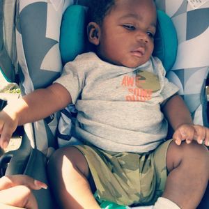 Meet your Posher, Denisha